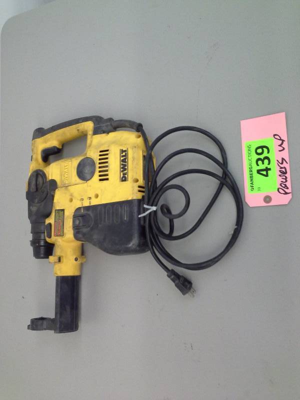 lot 439 image: DeWalt D25303 Rotary Hammer