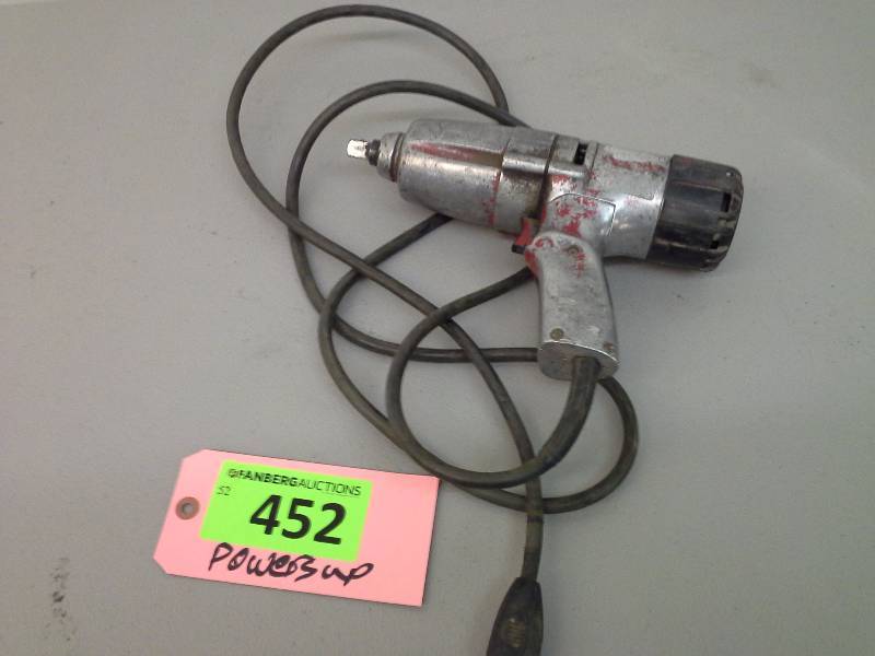 lot 452 image: Ingersoll-Rand 12 Impact Wrench