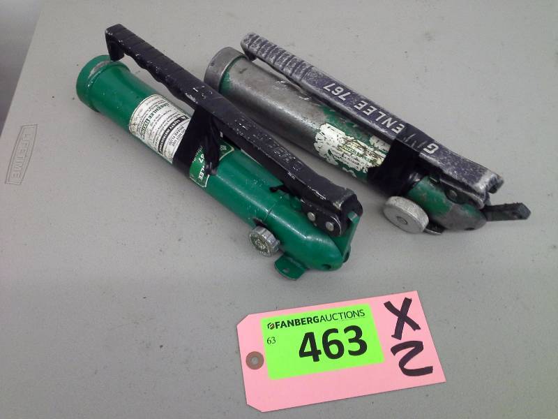 lot 463 image: (2) Greenlee 767 Hydraulic hand pumps