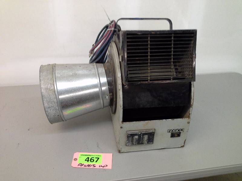 lot 467 image: Fasco two speed Fan