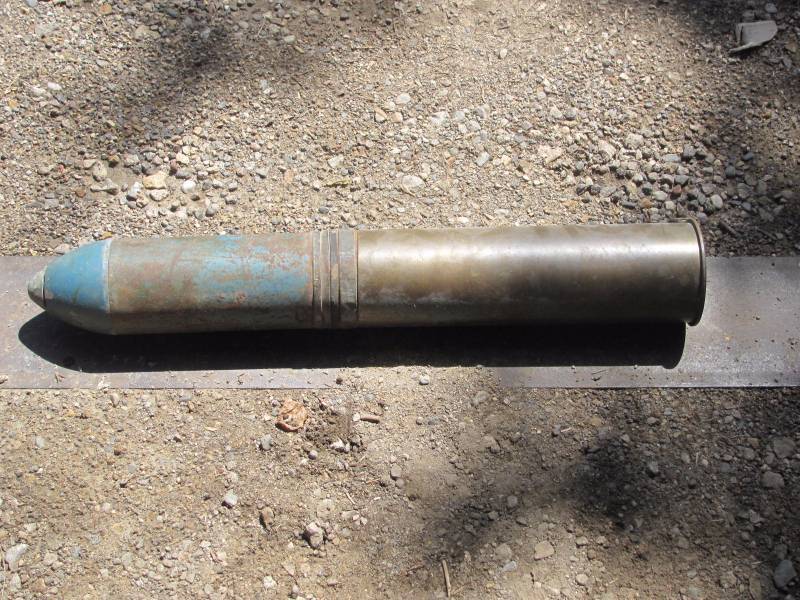 lot 21 image: Brass Artillery Shell Casing #3