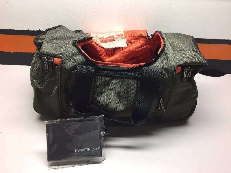 kenneth cole reaction rolling duffel bag