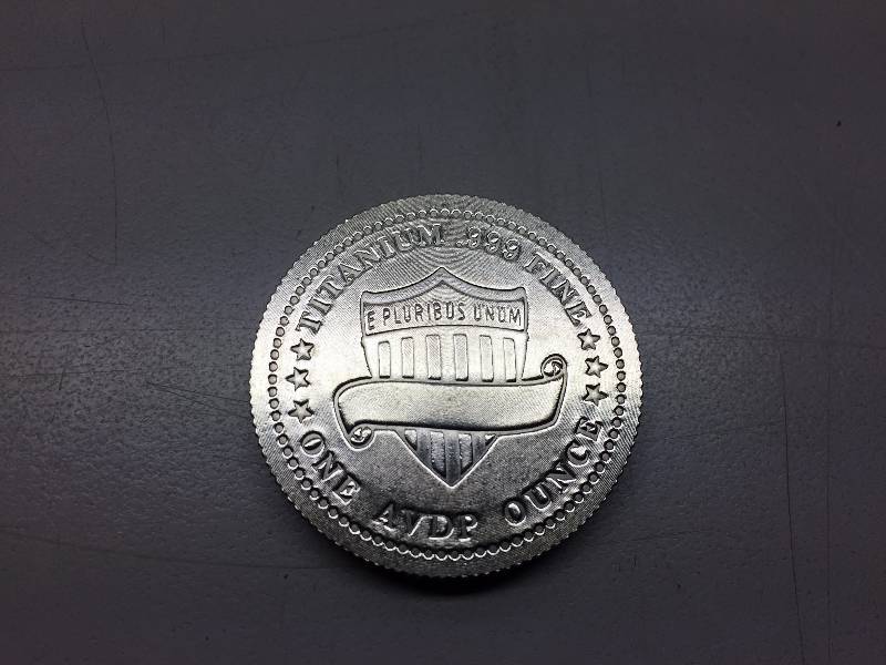 lot 50 image: TITANIUM .999 FINE ONE AVDP OUNCE