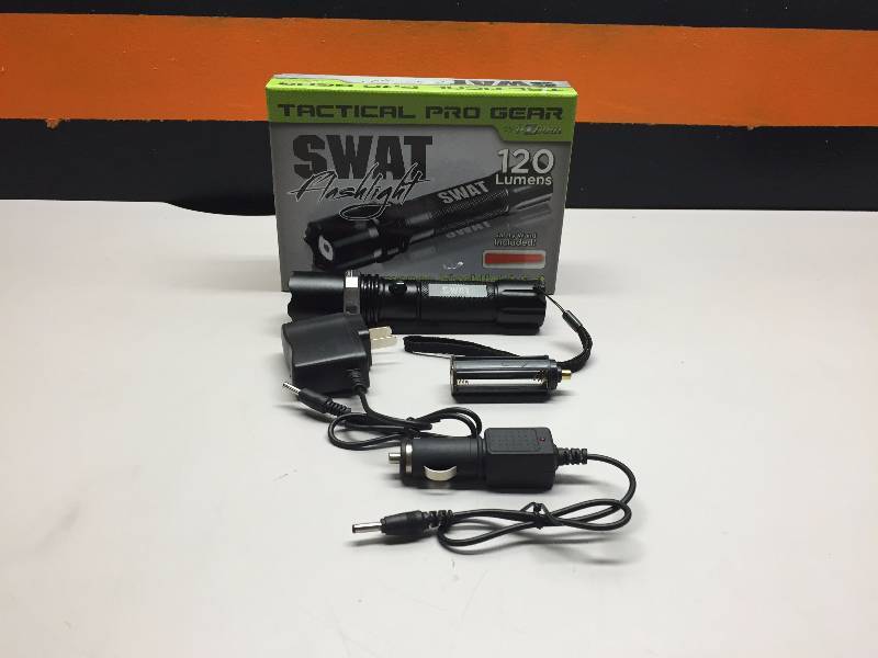 lot 33 image: SWAT FLASHLIGHT TACTICAL PROGEAR 120 LUMENS