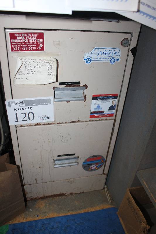 lot 120 image: Locking 2-Drawer File Cabinet