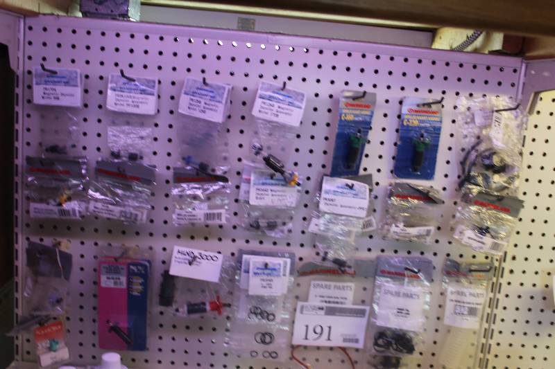 lot 191 image: Wall Lot of Aquarium Replacement Parts