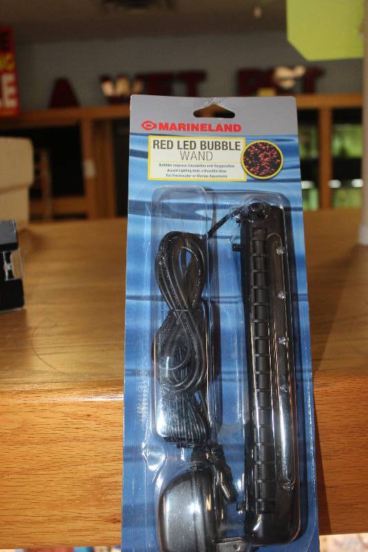 lot 263 image: Marineland Red LED Bubble Wand