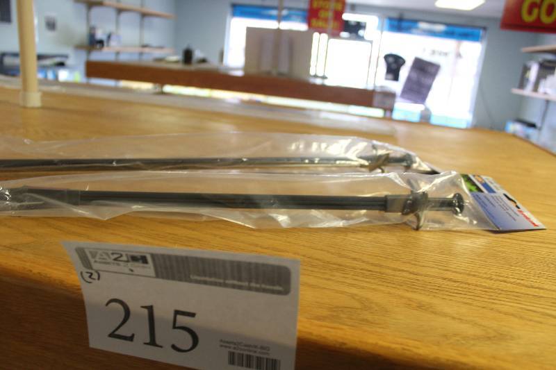 lot 215 image: Lot of (2) Plant Tongs
