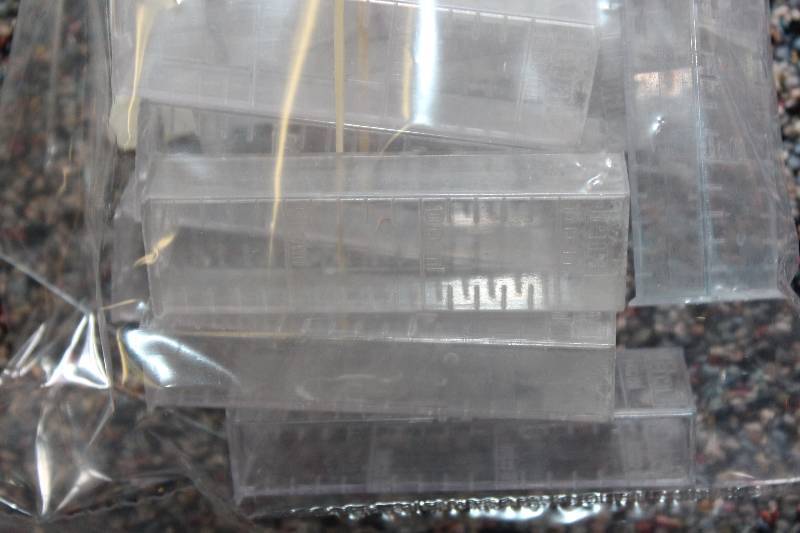 lot 311 image: Lot of Aquarium Equipment Including 20-Plastic Vials w Lids, 2-Pipettes, 1-Syringe