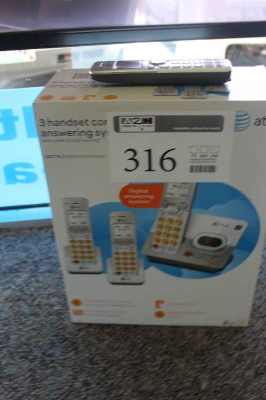 lot 316 image: AT&T 3-Handset Phone Answering System