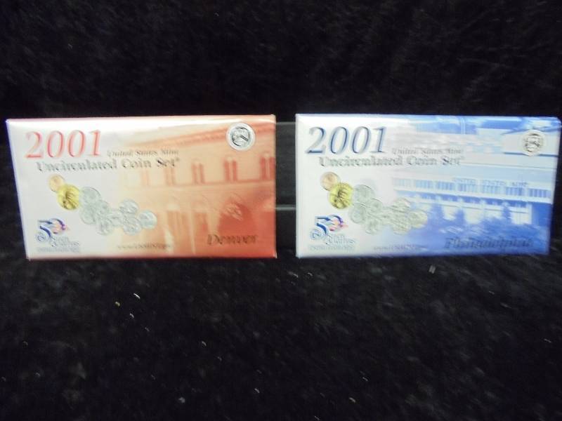 2001 US Uncirculated Coin Set - P&D