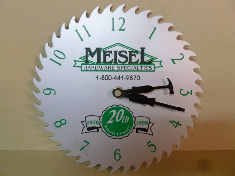 lot 28 image: Wall Clock