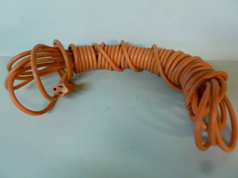 lot 120 image: Extension Cord