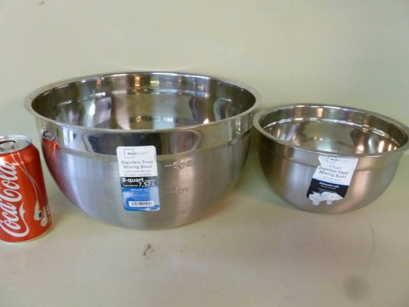 lot 148 image: Stainless Steel Mixing Bowls