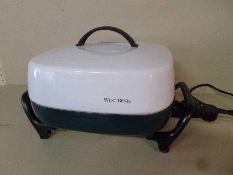 lot 153 image: Kitchen