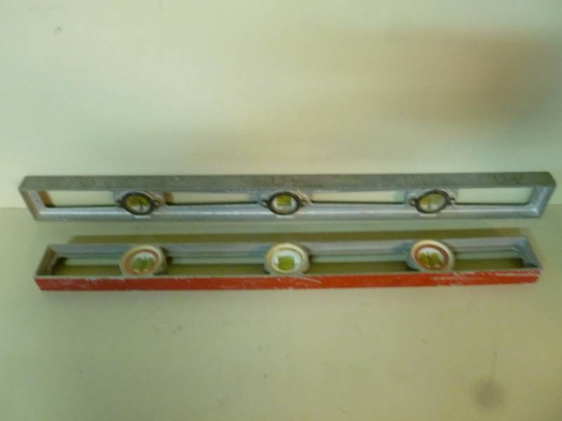lot 167 image: Aluminum Levels