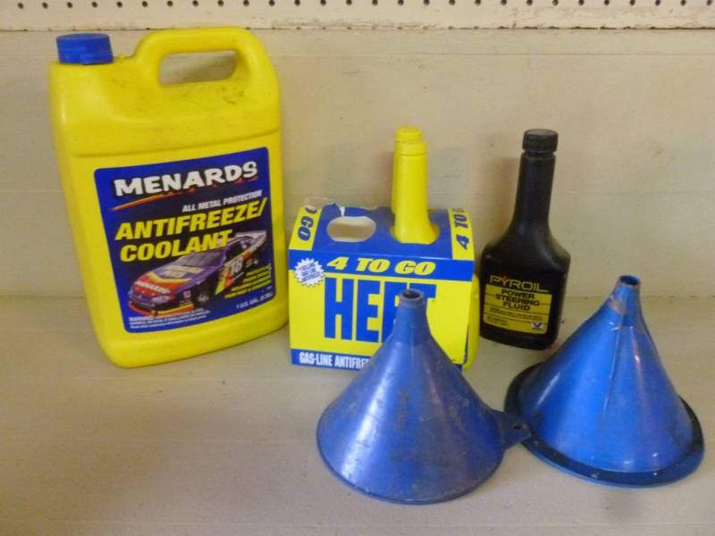 lot 183 image: Automotive Fluids