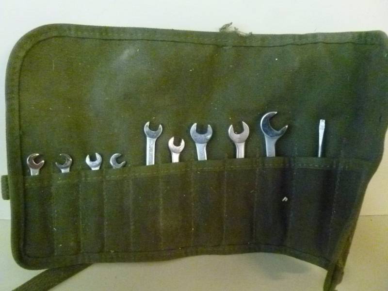 lot 196 image: Tool Set