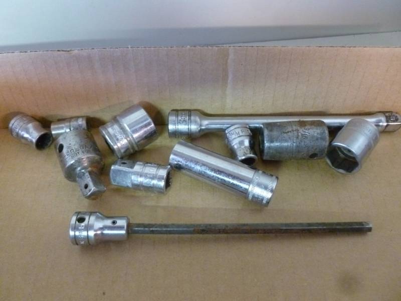 lot 201 image: Snap - On Tools