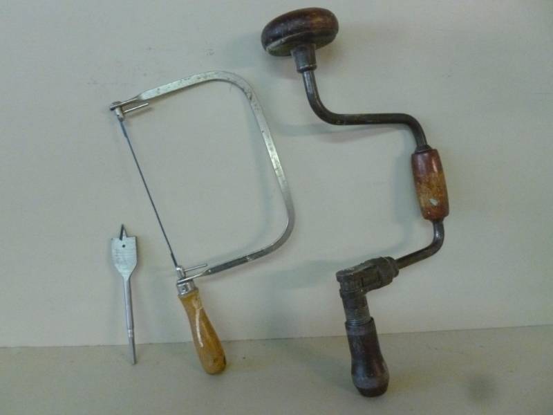 lot 232 image: Tools