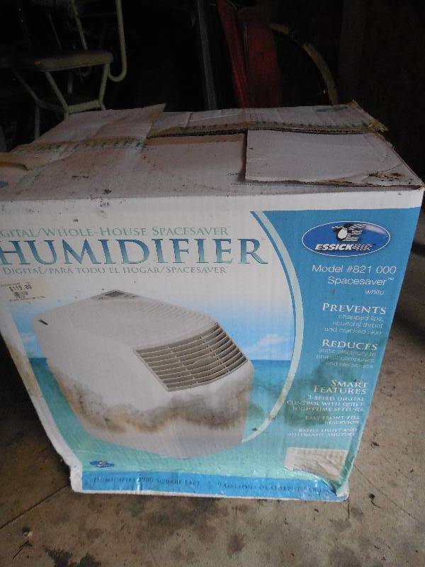 lot 91 image: HUMIDIFIER
