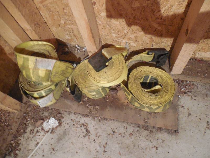 lot 110 image: (5) HAVEY DUTY STRAPS