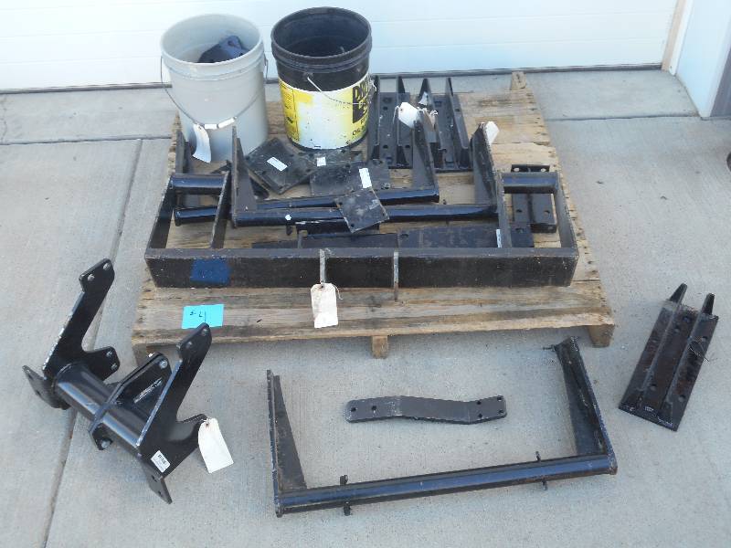 lot 4 image: Pallet Of Unused Compact Diesel Tra...