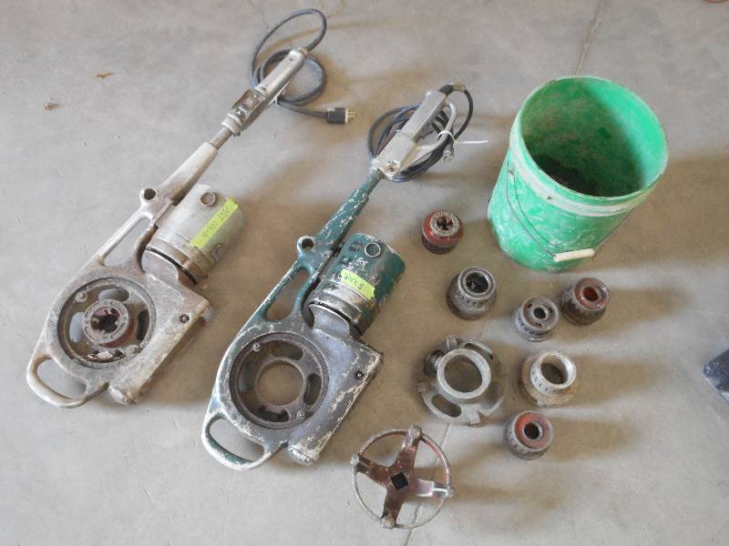 lot 19 image: (2) Toledo #68 Comercial 120Volt Pi...