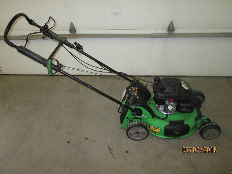 lot 8 image: Lawn Boy Self-Propelled 21 Lawn Mo...