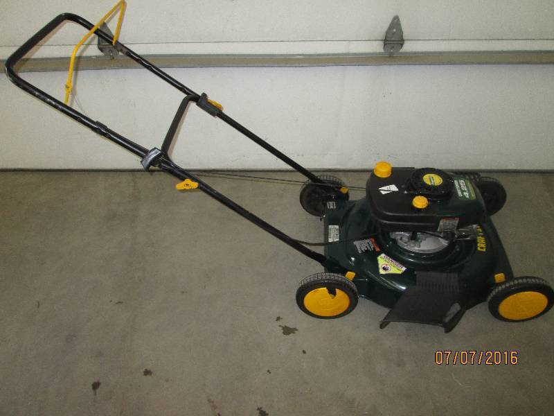 lot 11 image: Craftsman 4.25HP 22 Push Mower, Ru...