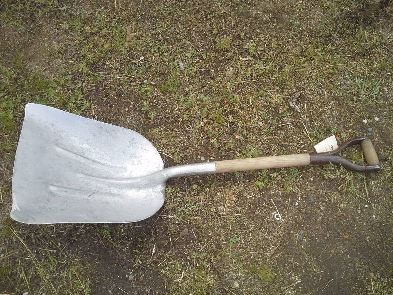 Grain Shovel