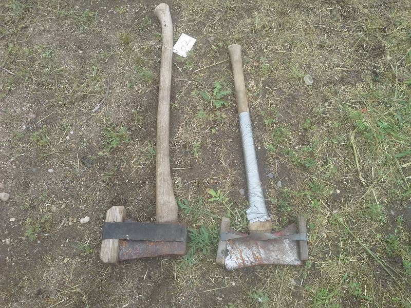 Axes(2)