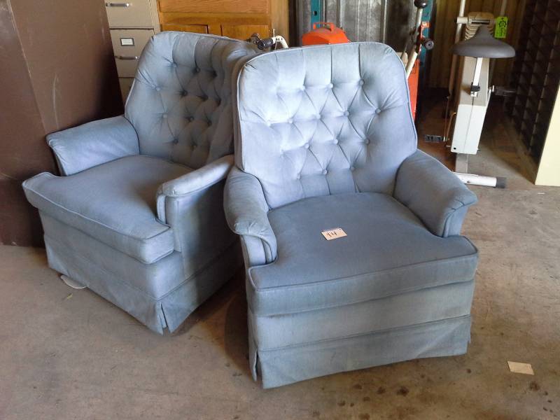 Living Room Chairs(2)