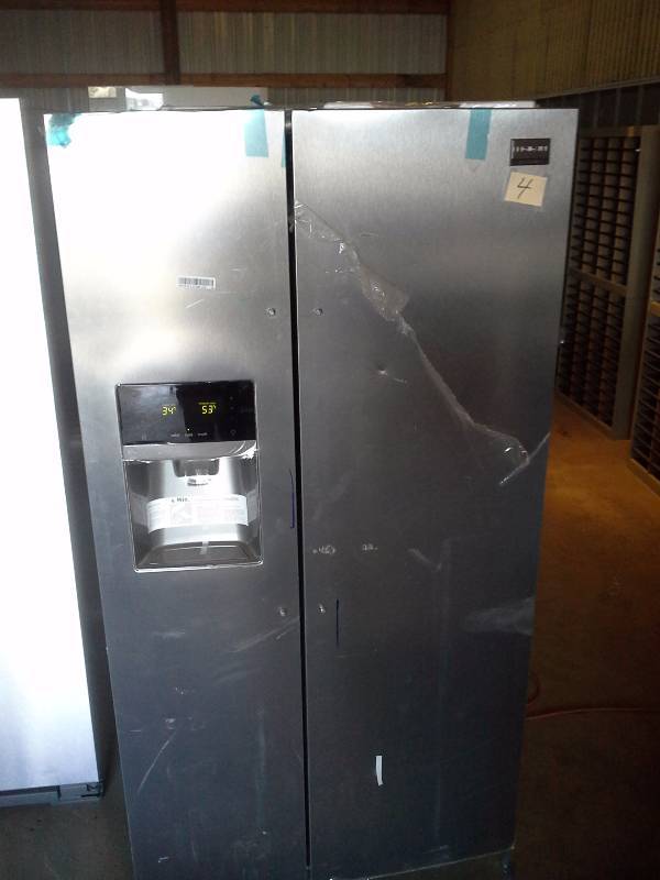 RefrigeratorFreezer