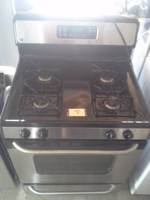 Stove with Oven