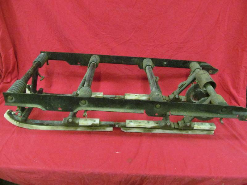 lot 27 image: snowmoblie slide mechanism