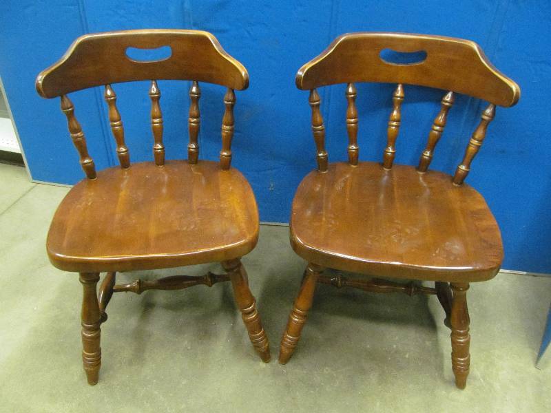 lot 36 image: chairs