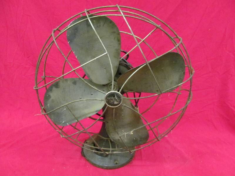lot 41 image: vintage Emerson Electric fan