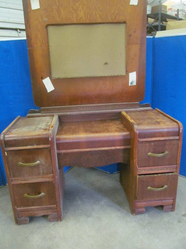 lot 79 image: vintage waterfall dresser
