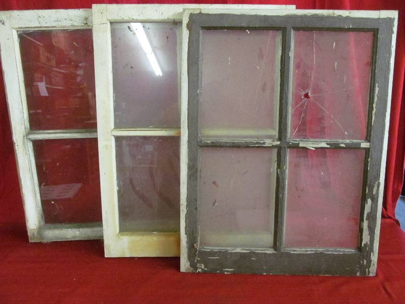 lot 181 image: Vintage Windows