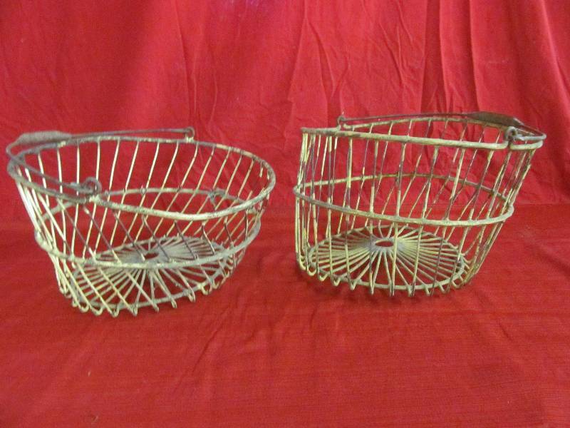 lot 187 image: Egg Baskets