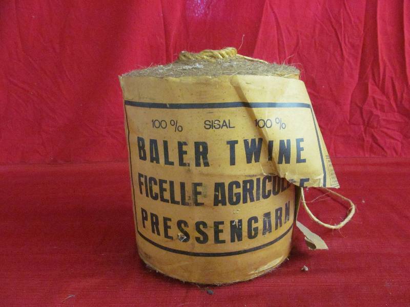lot 192 image: Twine