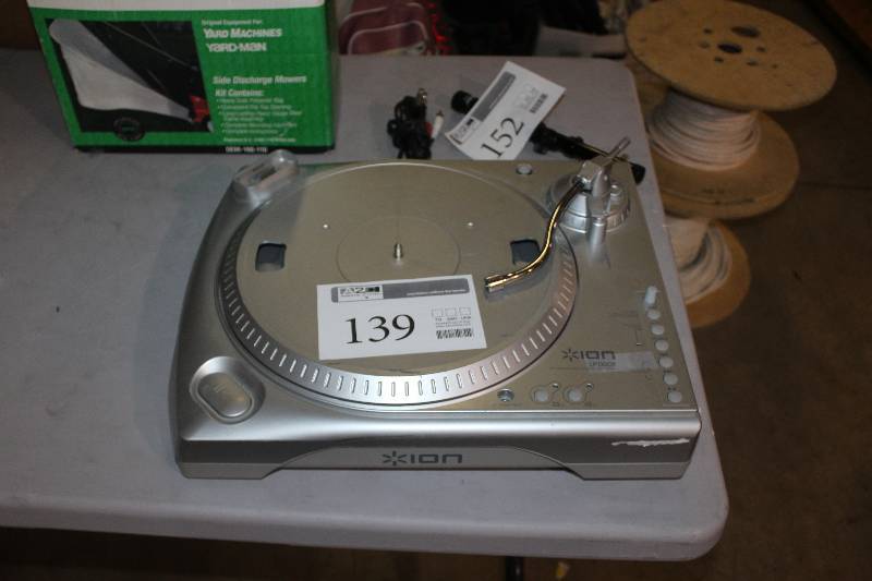 lot 139 image: Ion LP Dock Turntable