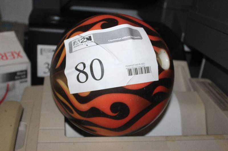 lot 80 image: Bowling Ball Viz-A-Ball