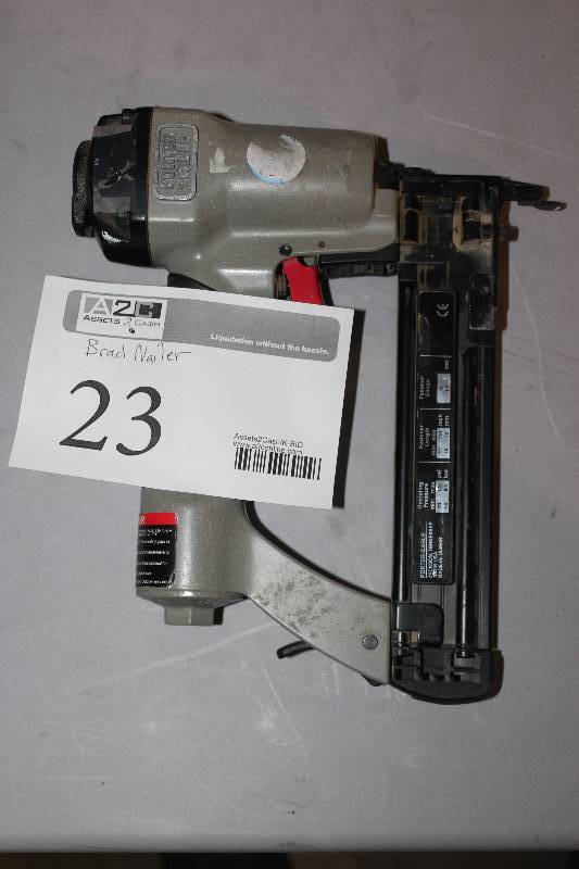 lot 23 image: Porter Cable Air Powered 18-Gauge Brad Nailer