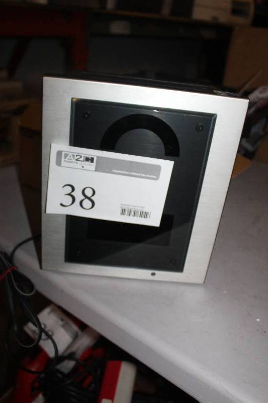 lot 38 image: Eton Ego 6000 2.4GHz Wireless CDMP3AMFM Stereo