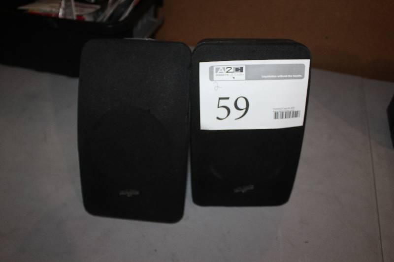 lot 59 image: Lot of (2) Polk Audio Stereo Bookcase Speakers