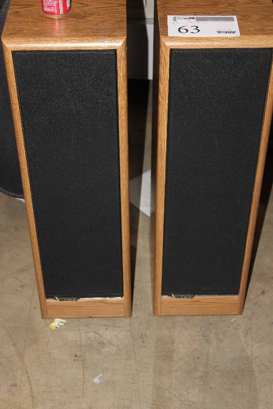 lot 63 image: Lot of (2) Infinity Floor Stereo Speakers