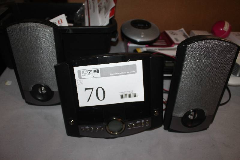 lot 70 image: Lot of (3) Electronics Including 1) GPX CD Home Music System AND 2) Speakers