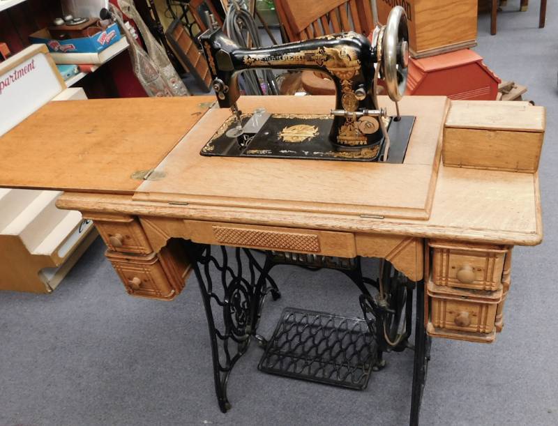 beautiful antique Sphinx Singer Sewing machine